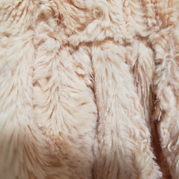 Bebe Girls Pink Faux Fur Ruffle Zip Up Vest - Picture 9 of 10